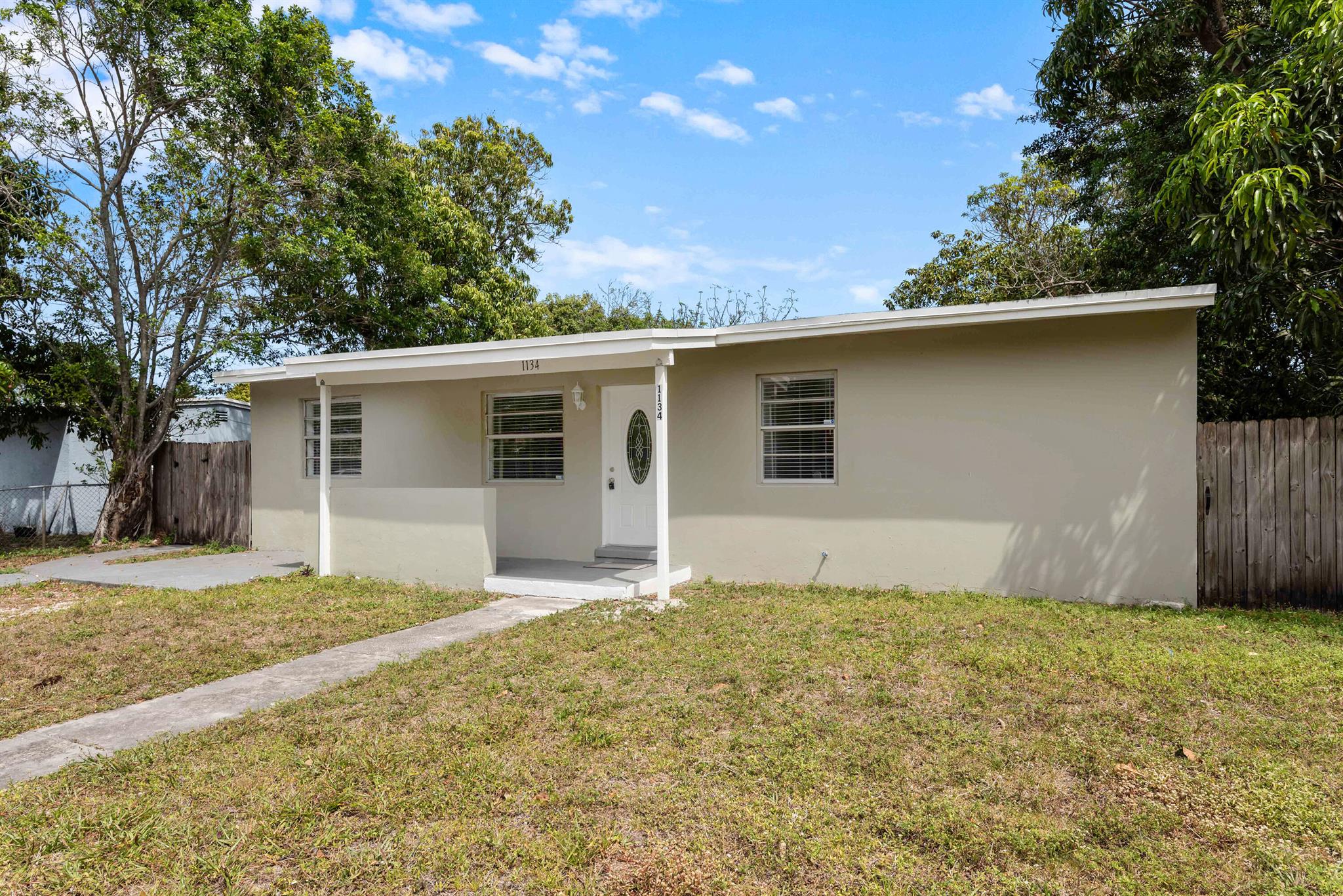 1134 NW 18th Avenue