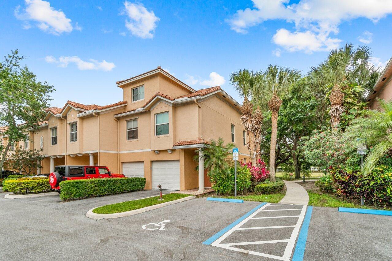 2030 Alta Meadows Lane 1209