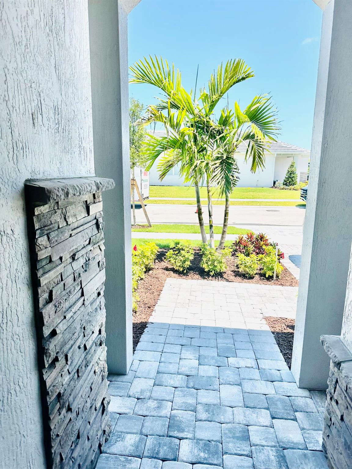 HARBOR ISLE - Residential Lease