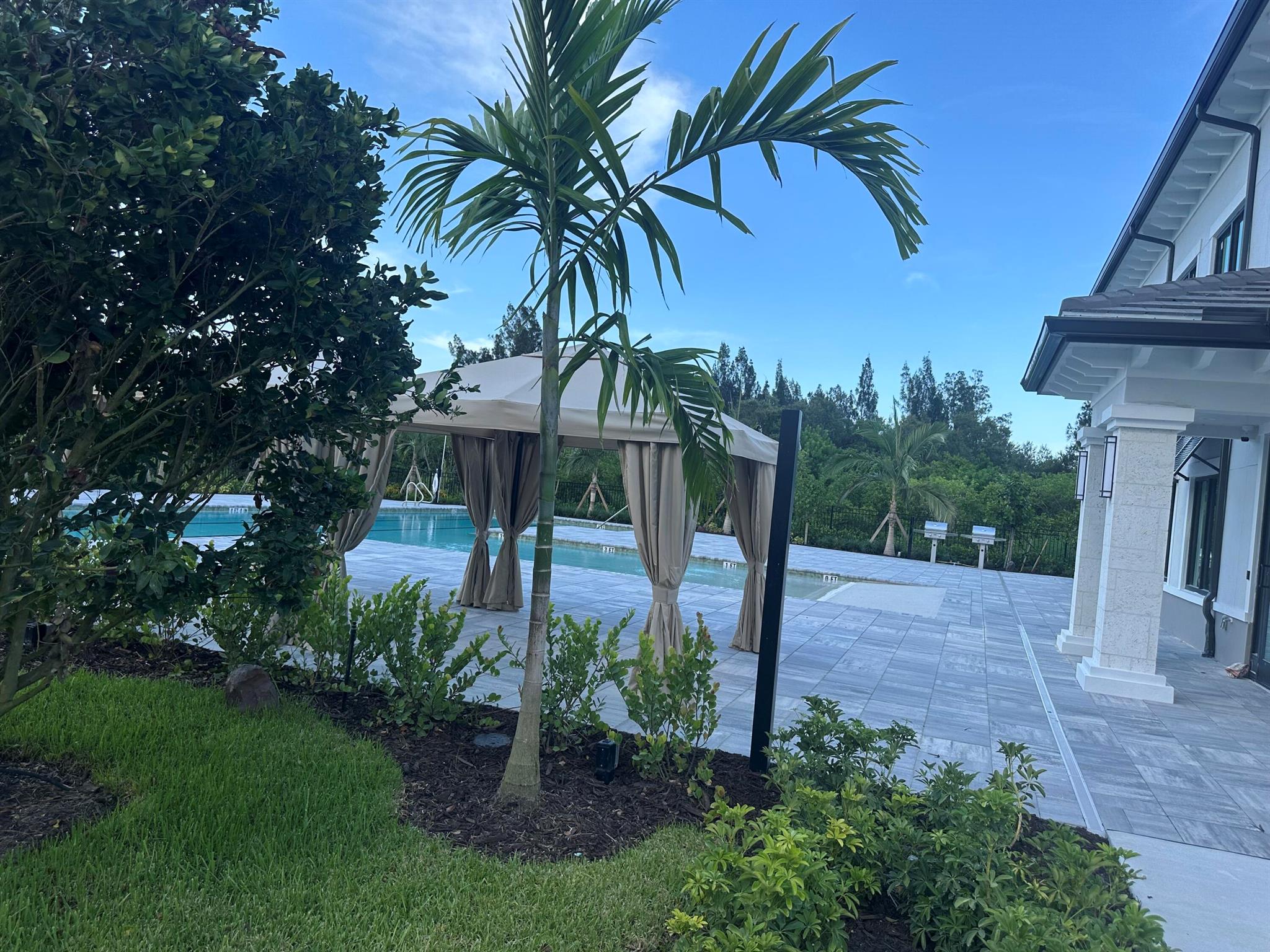 HARBOR ISLE - Residential Lease