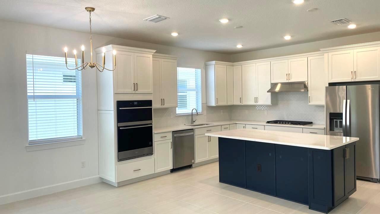 HARBOR ISLE - Residential Lease