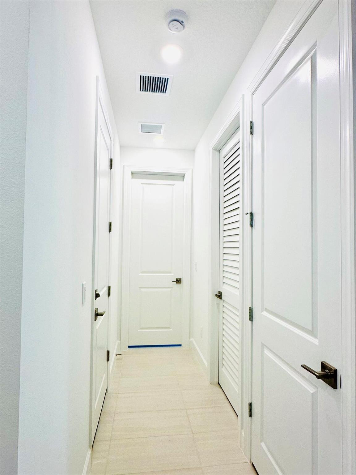 HARBOR ISLE - Residential Lease