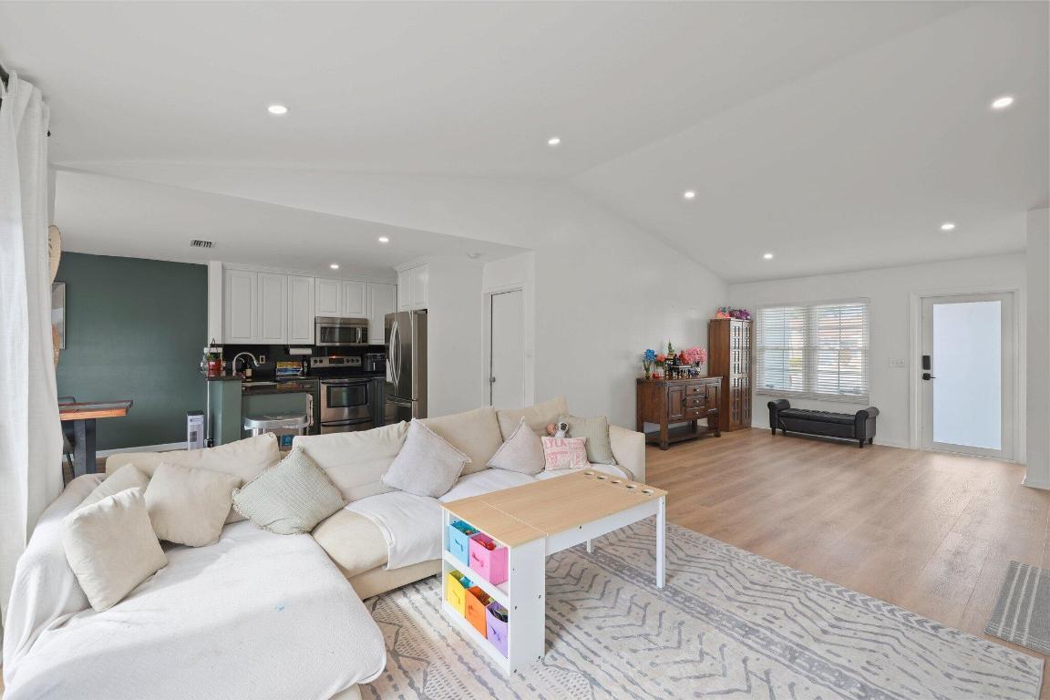 BOCA LANDINGS - Residential