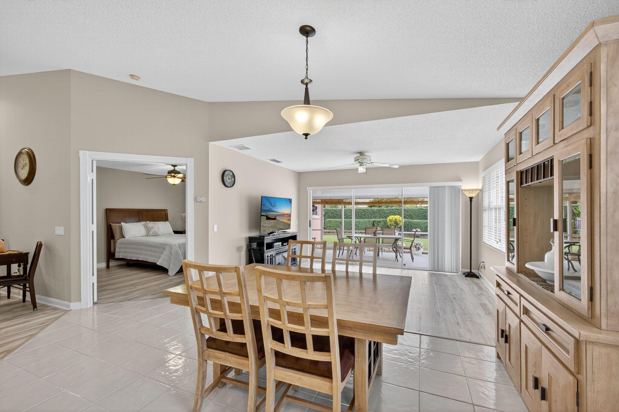 GARDEN OAKS SOUTH - Residential