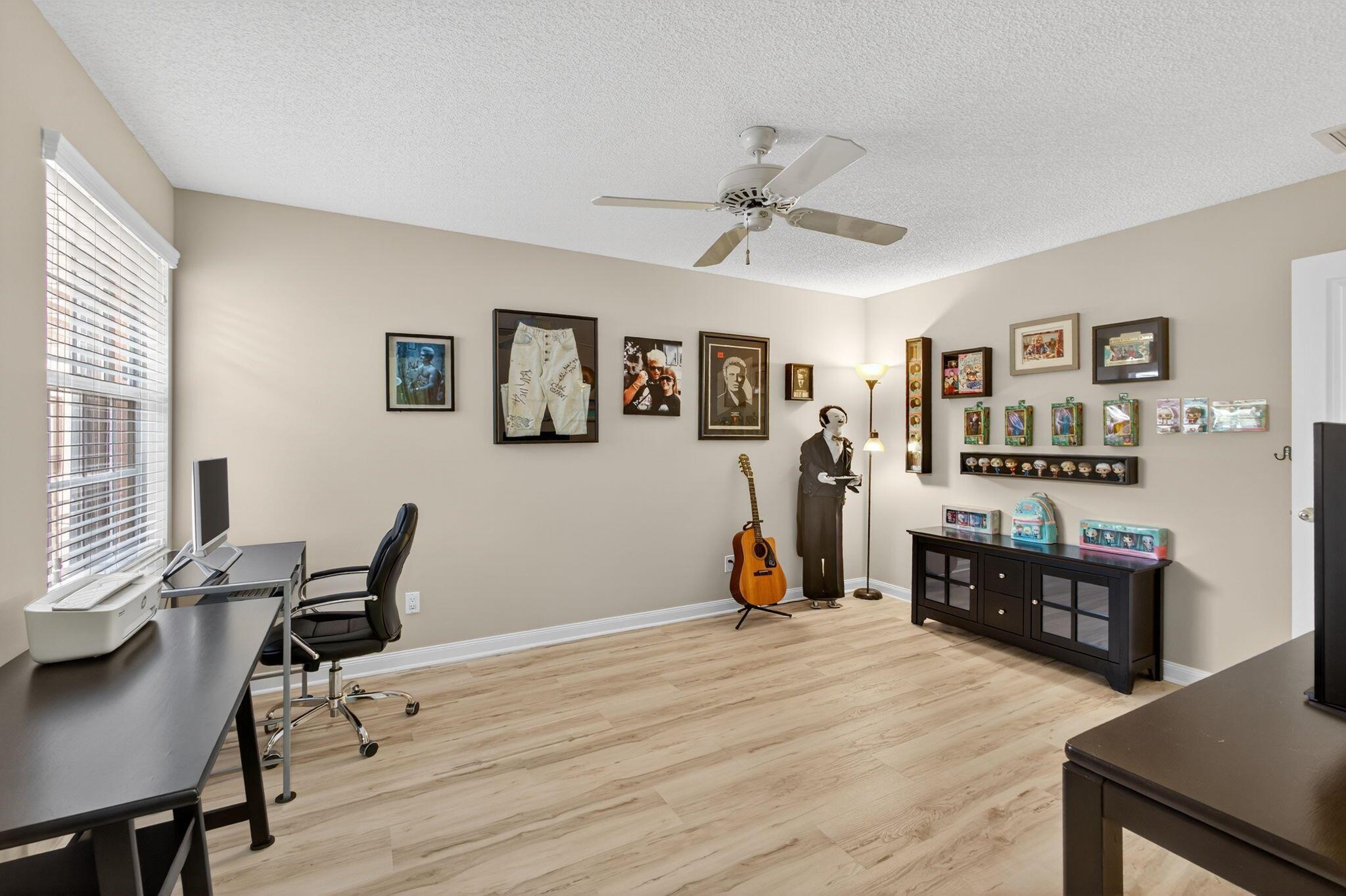 GARDEN OAKS SOUTH - Residential