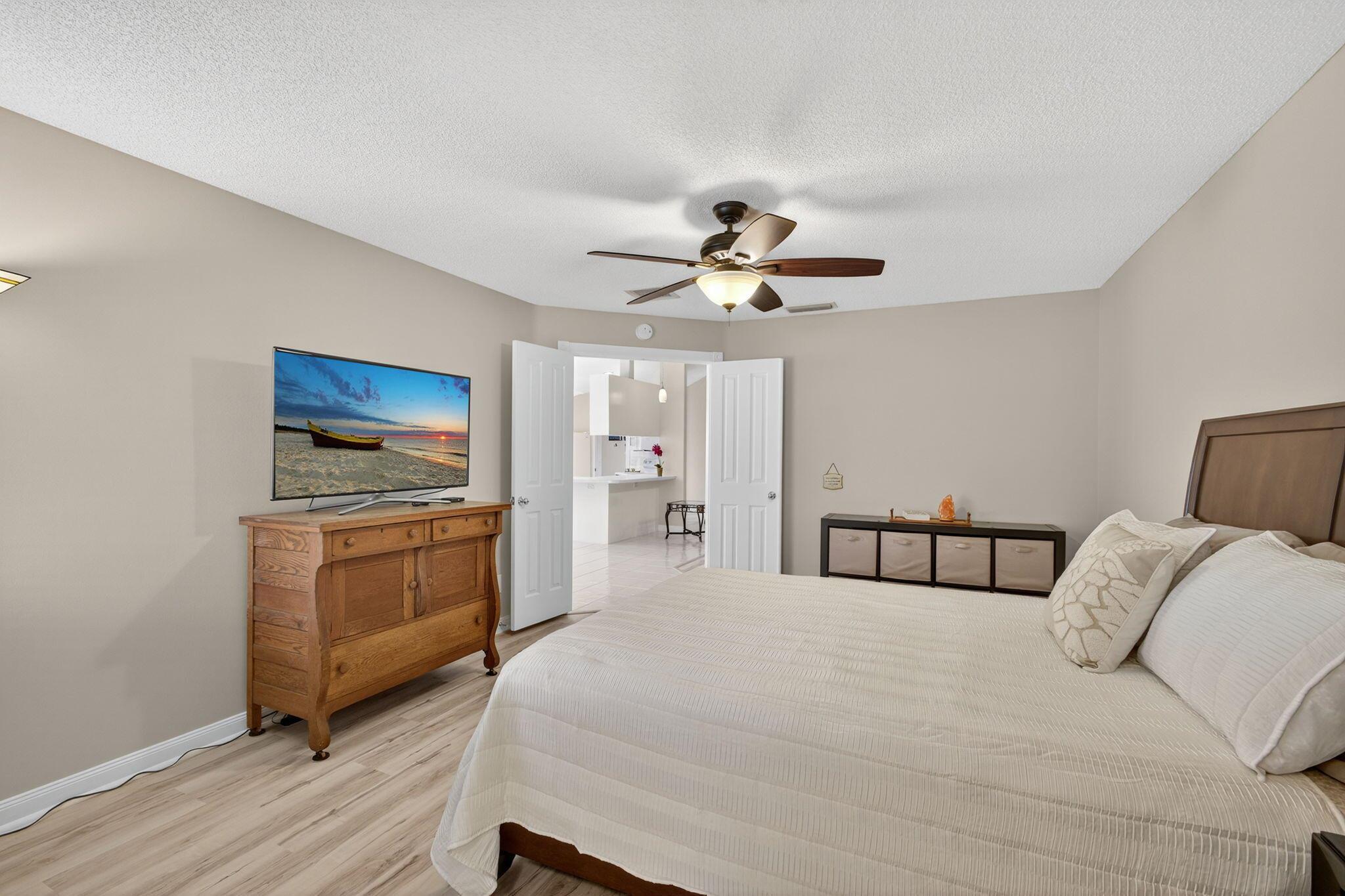 GARDEN OAKS SOUTH - Residential