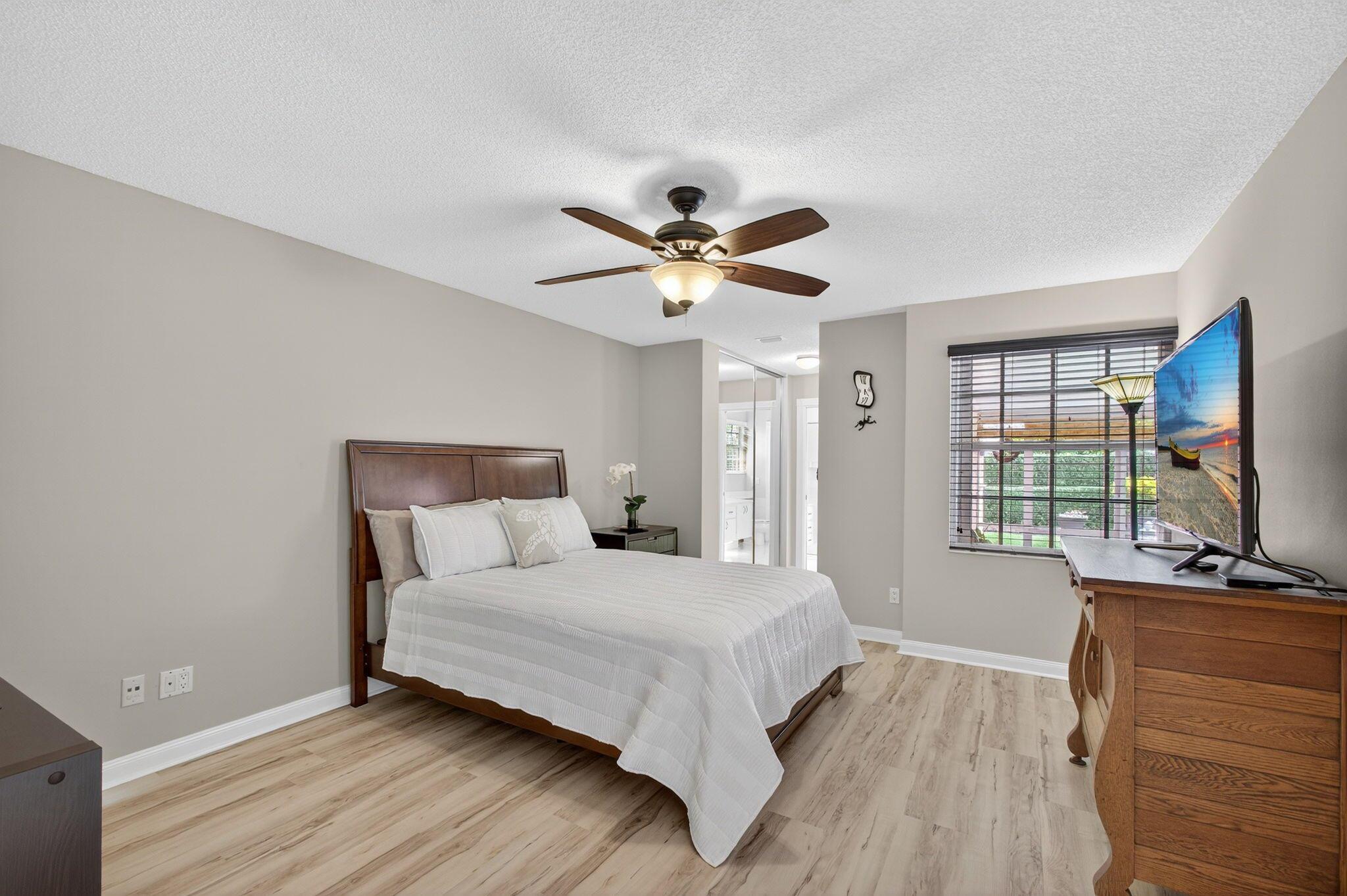 GARDEN OAKS SOUTH - Residential