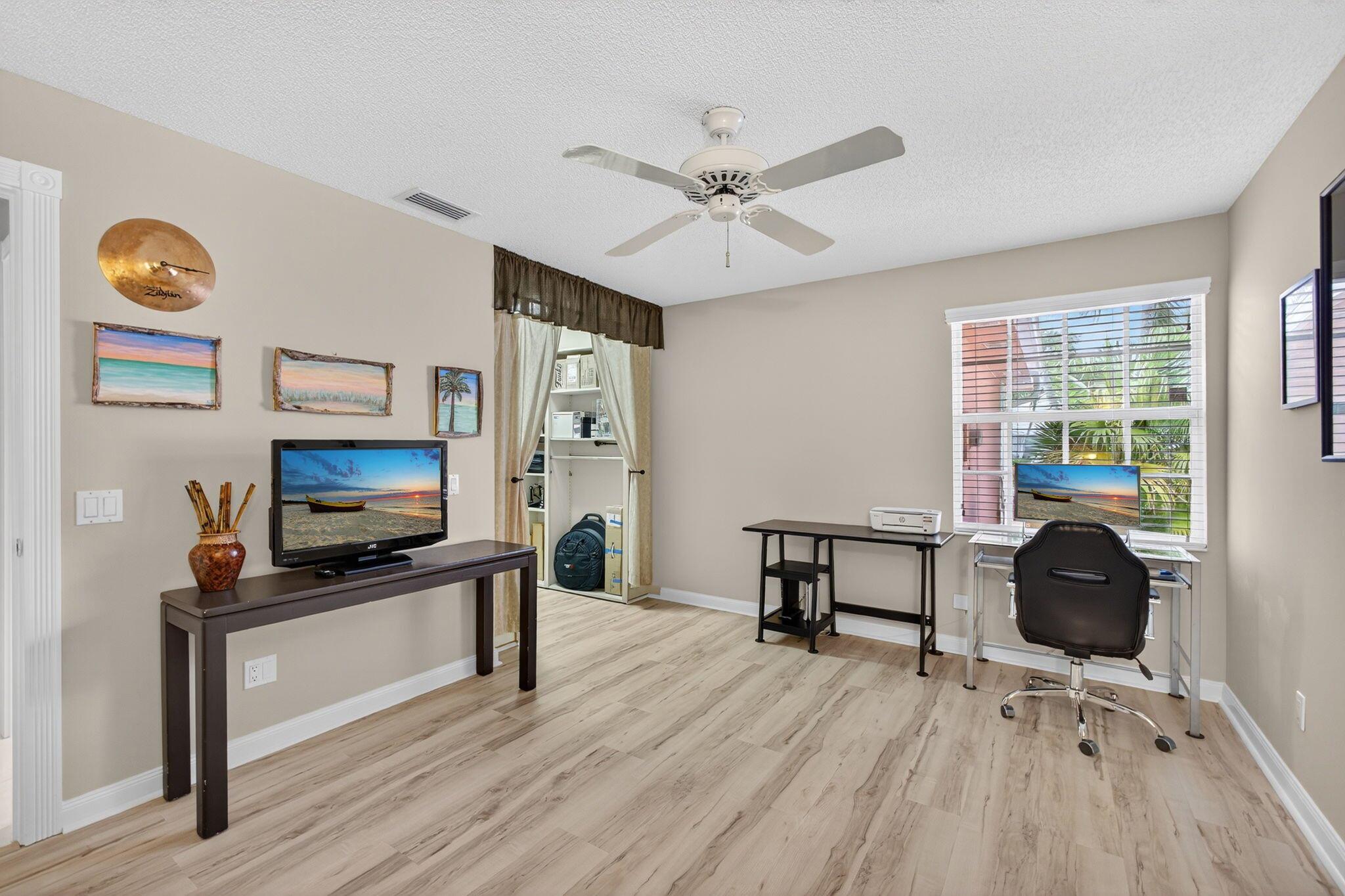 GARDEN OAKS SOUTH - Residential