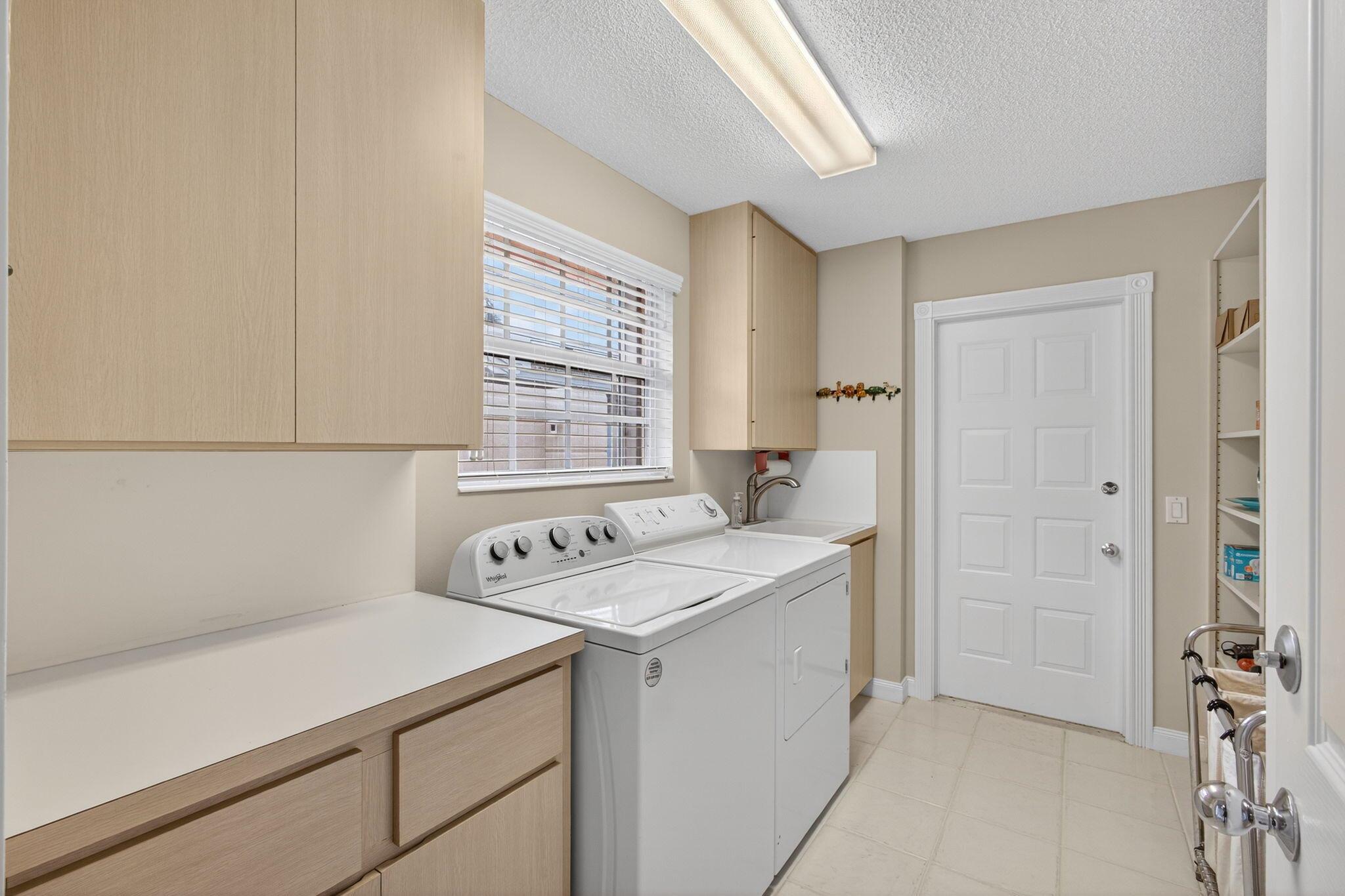 GARDEN OAKS SOUTH - Residential