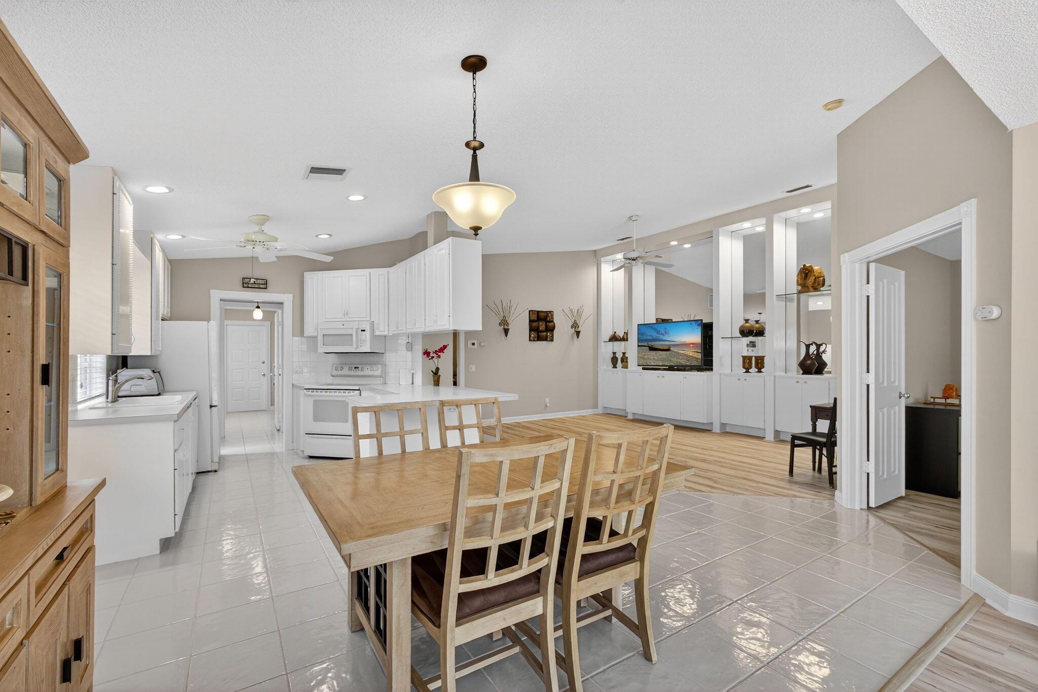 GARDEN OAKS SOUTH - Residential