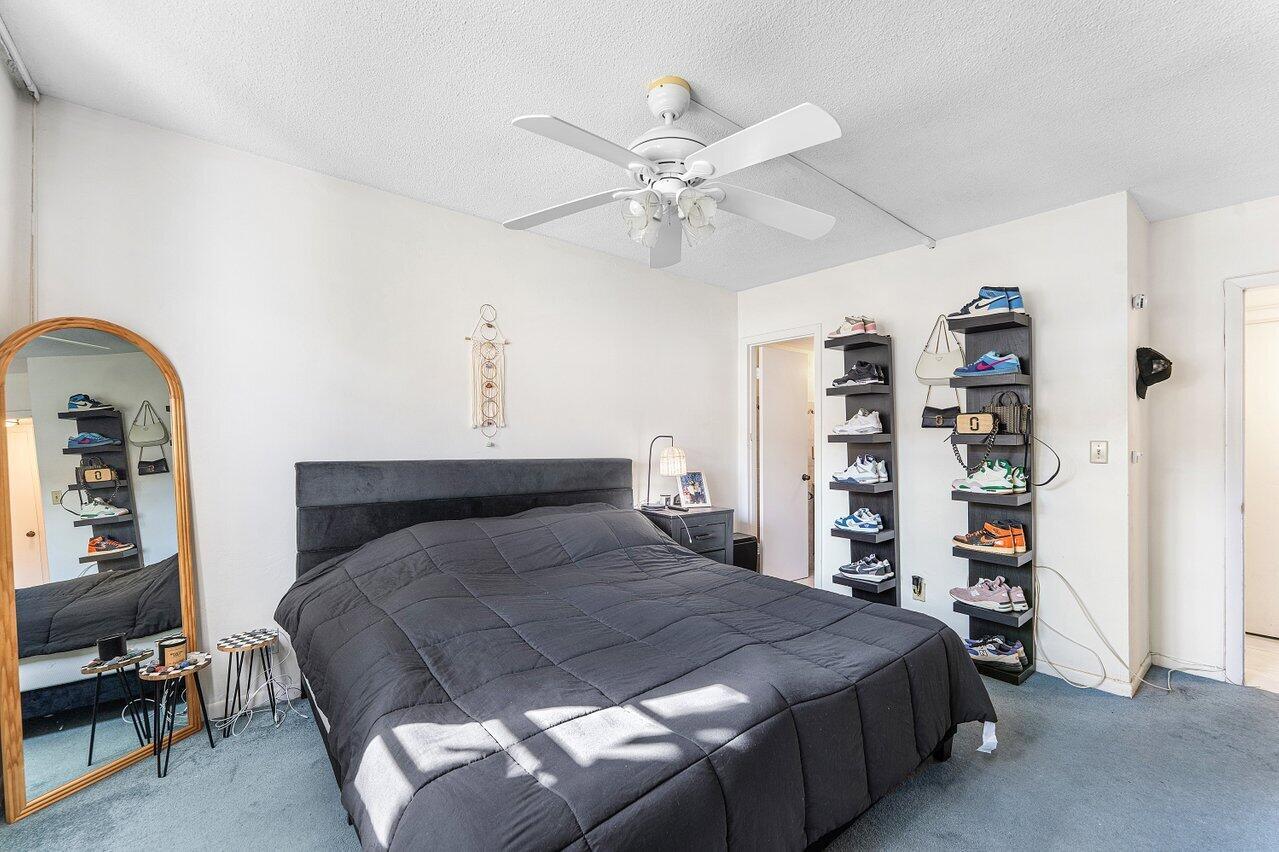 BOCA TEECA CONDOMINIUM UN - Residential