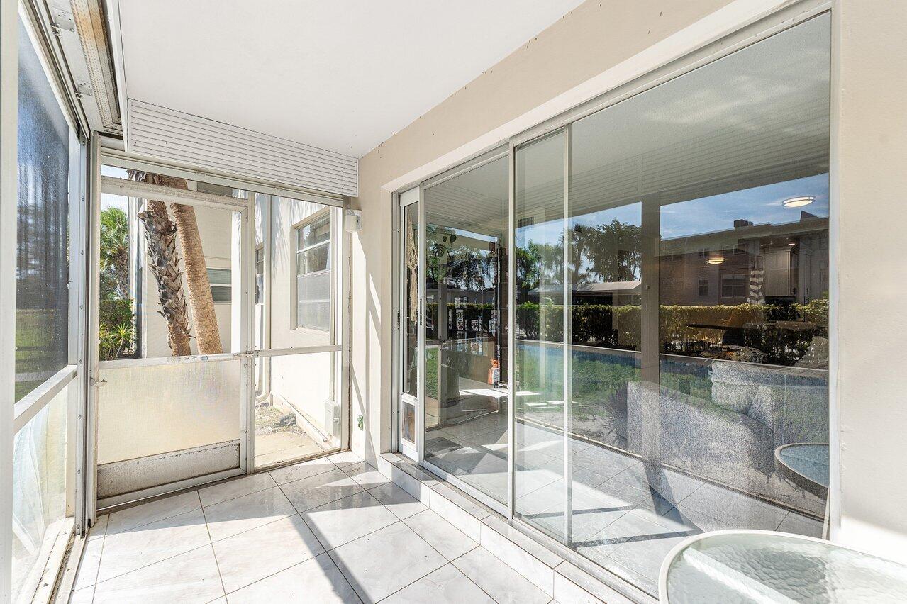 BOCA TEECA CONDOMINIUM UN - Residential