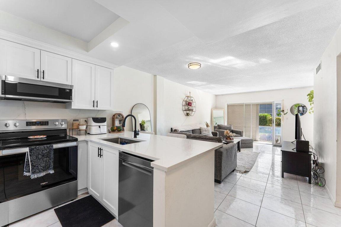 5701 NW 2nd Avenue 105