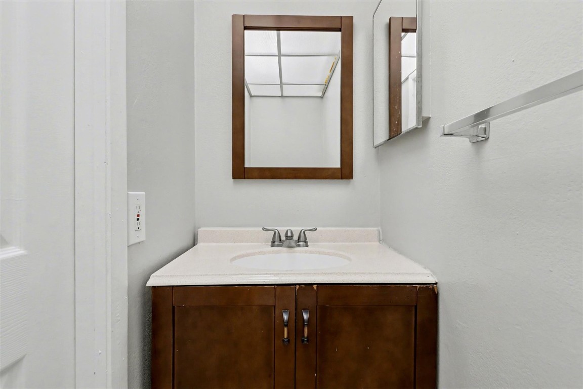 ARROWHEAD GOLF & TENNIS - Residential