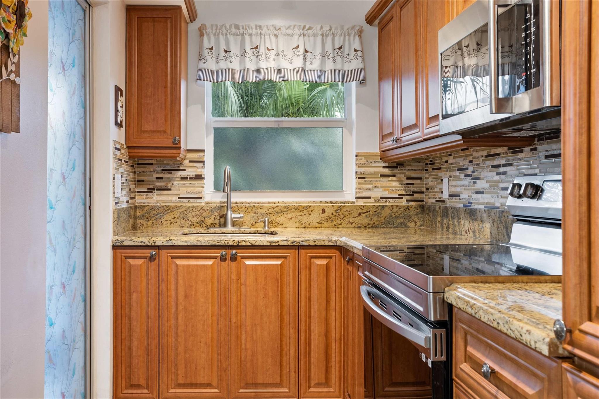 ELDORADO COUNTRY CLUB - Residential