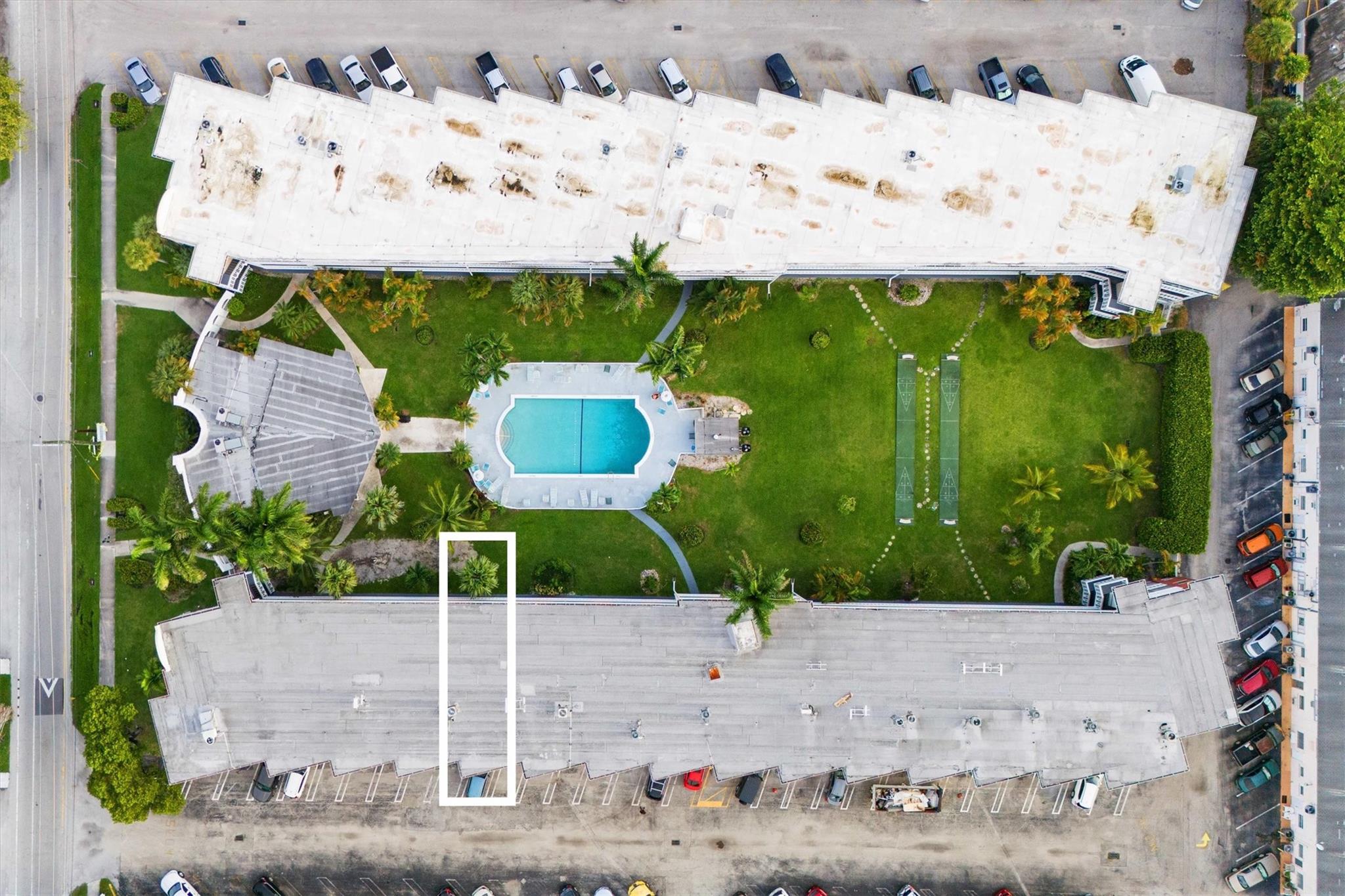 ELDORADO COUNTRY CLUB - Residential