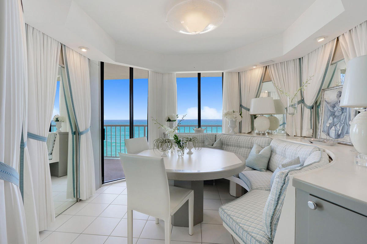 ENCLAVE OF PALM BEACH CON - Residential