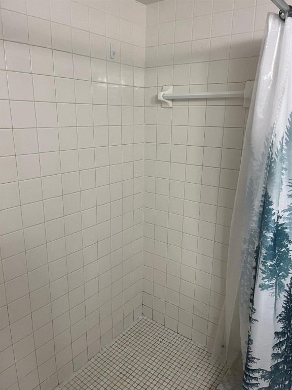 OAKLAND FOREST CLUB - Residential