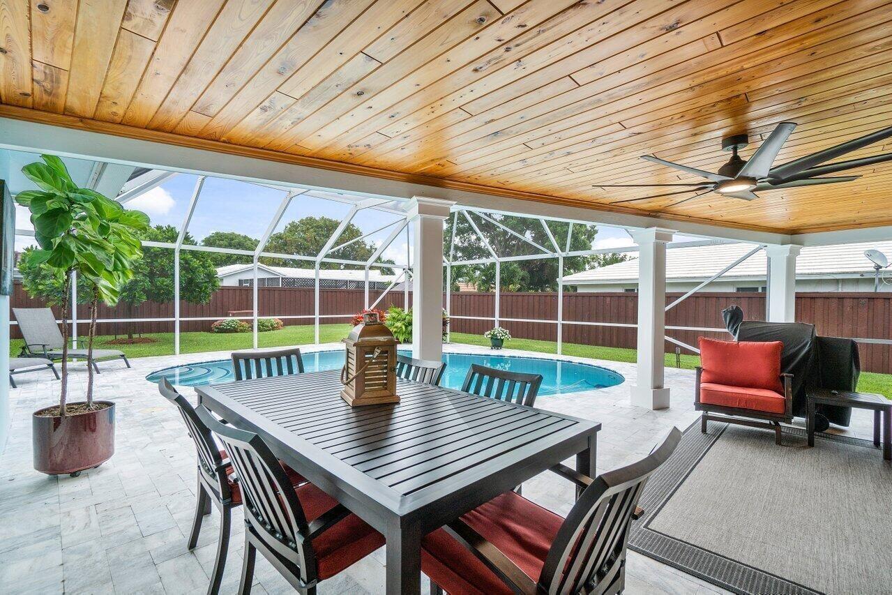 BOCA RATON SQUARE 17 - Residential Lease