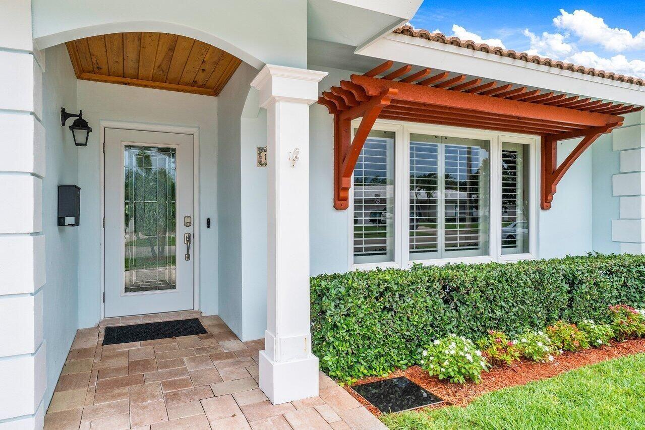 BOCA RATON SQUARE 17 - Residential Lease