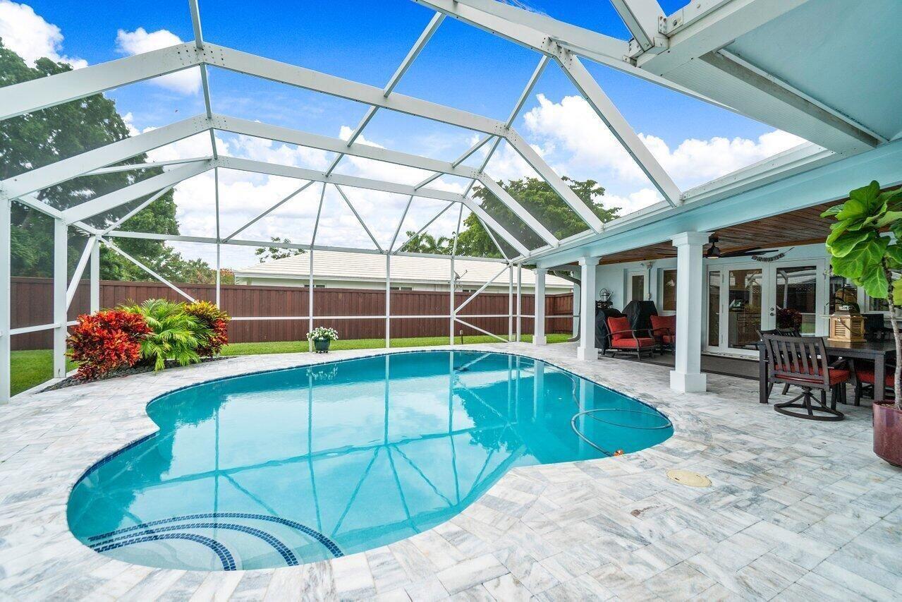 BOCA RATON SQUARE 17 - Residential Lease