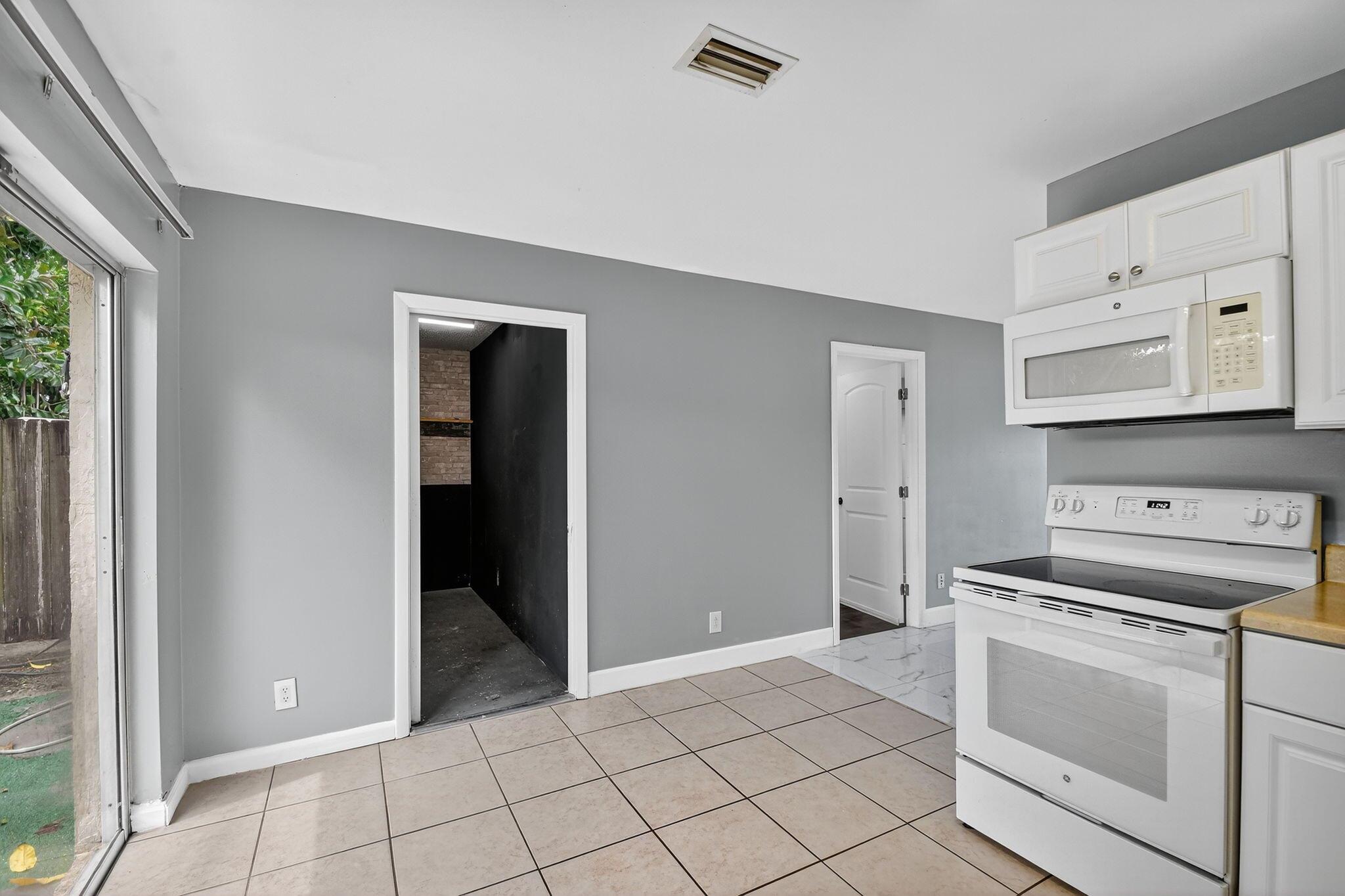 HOMES OF LEES CROSSING 3 - Residential Lease