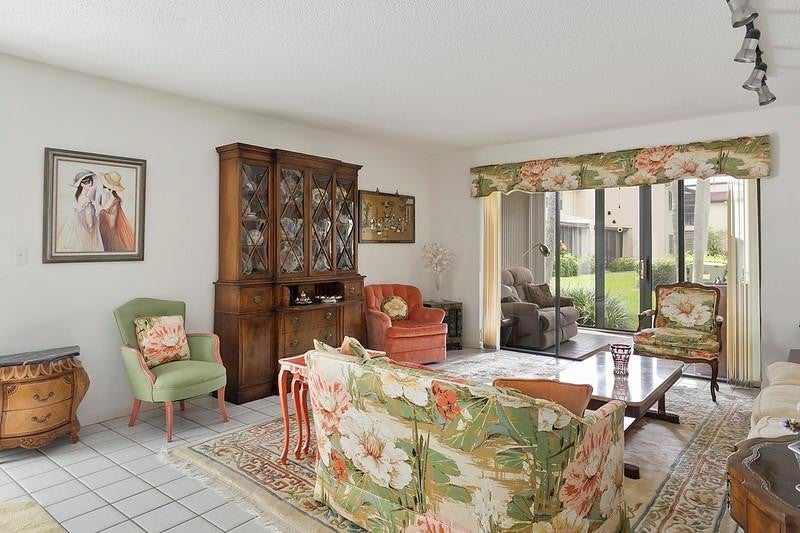 Fairways of Boca Lago - Residential
