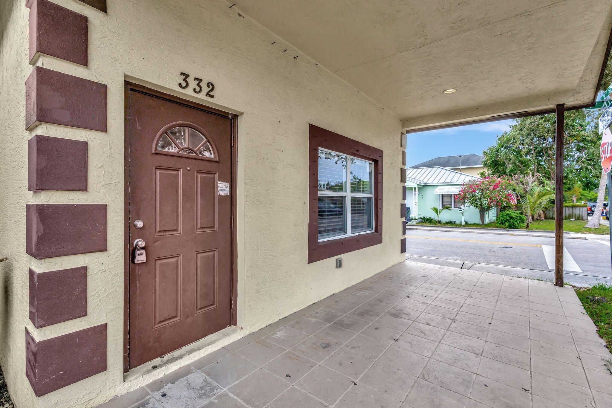 332 S E Street