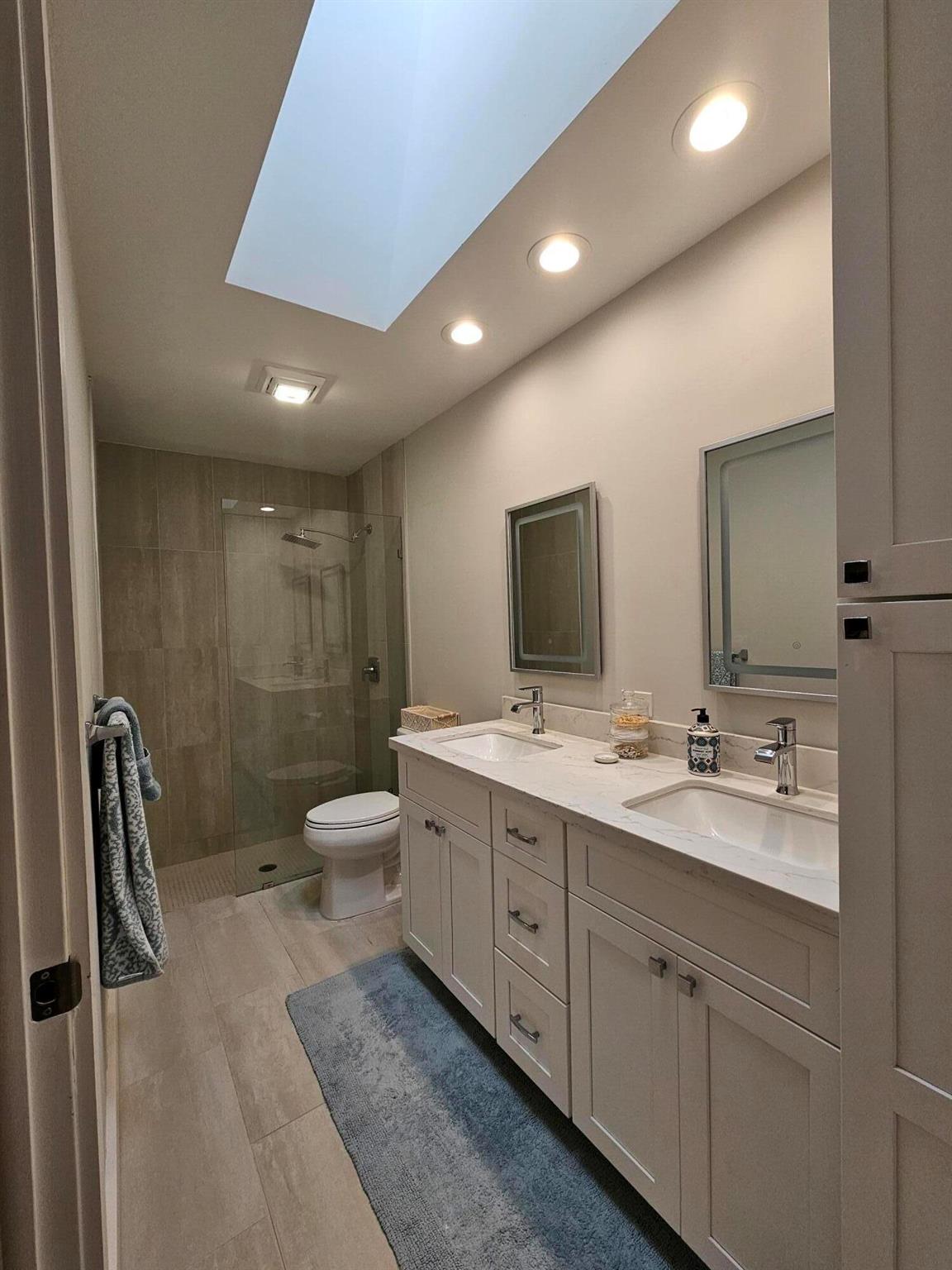 LAKE CATHERINE - Residential