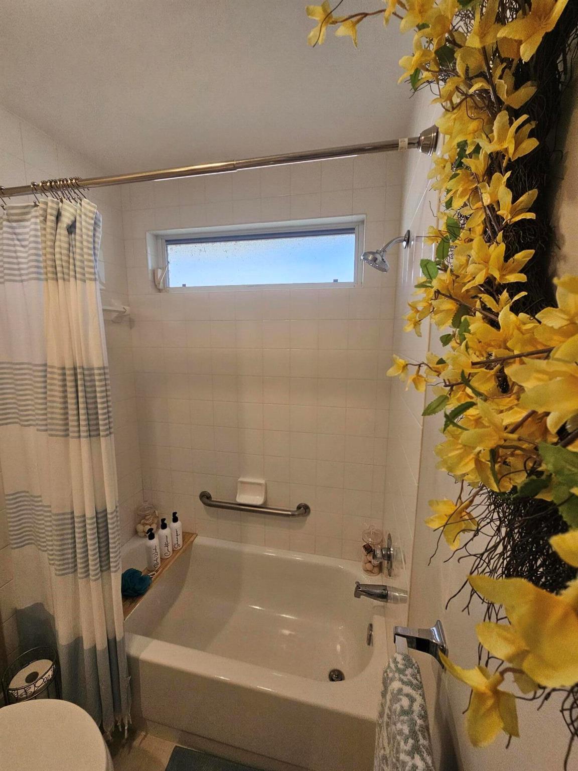 LAKE CATHERINE - Residential