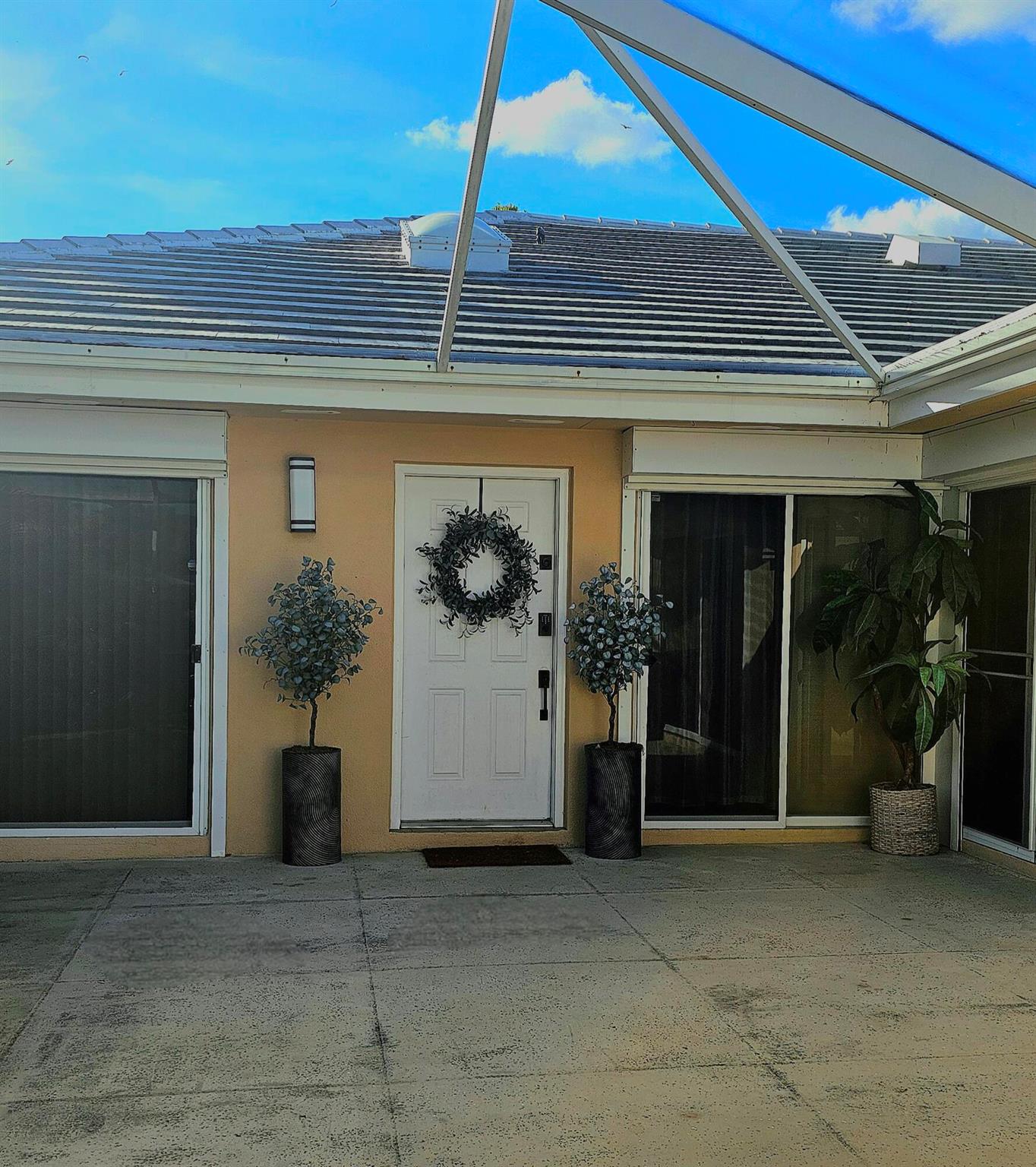 LAKE CATHERINE - Residential