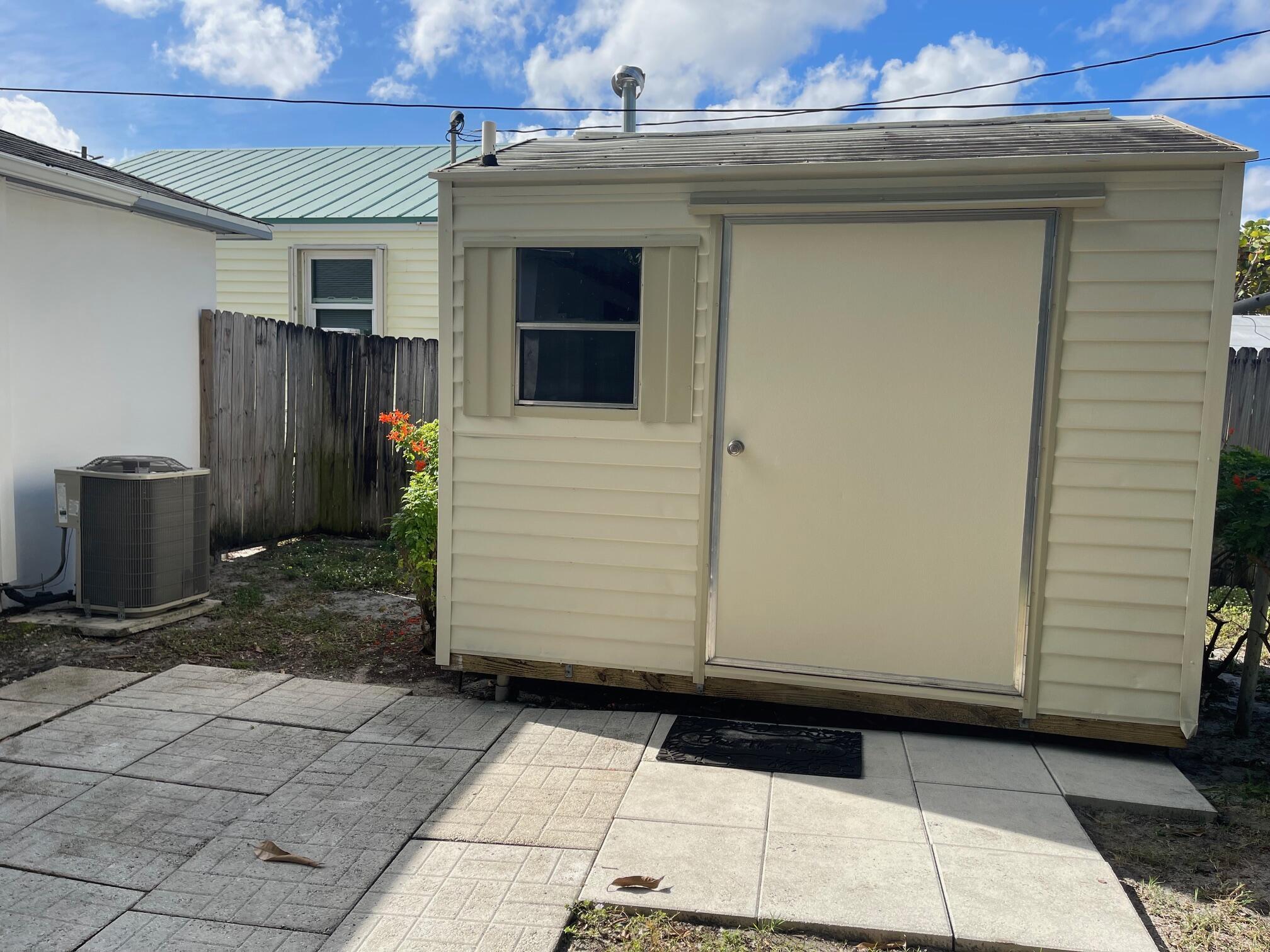 WORTHMORE PARK IN - Residential