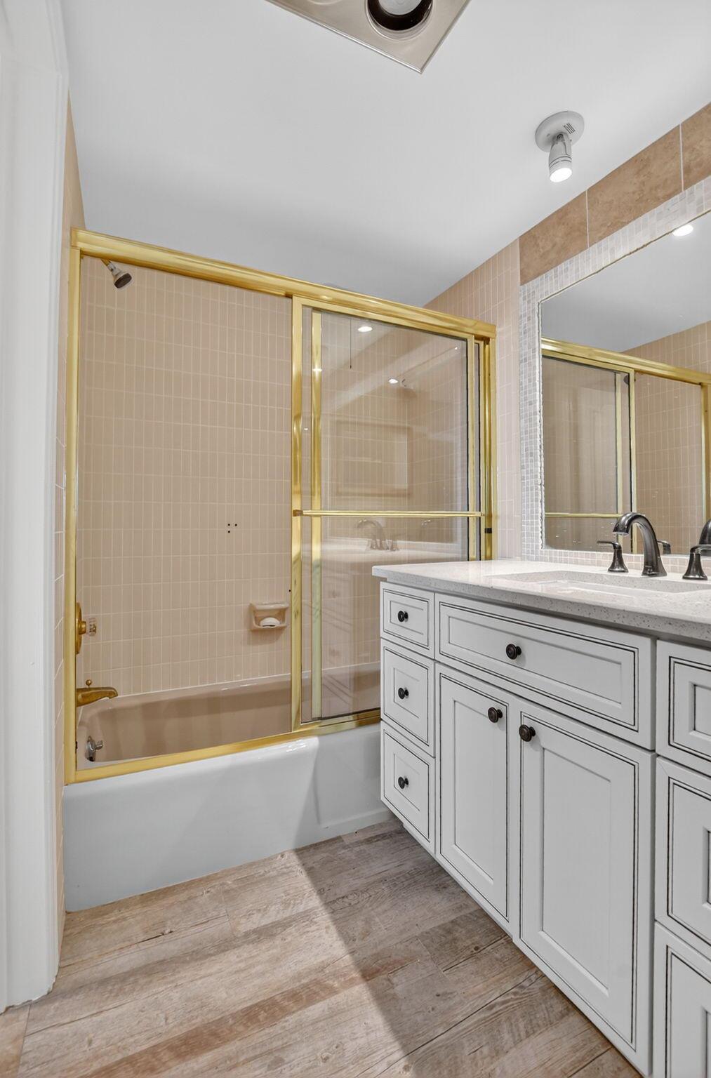 NEWTH GARDENS C CONDO - Residential Lease