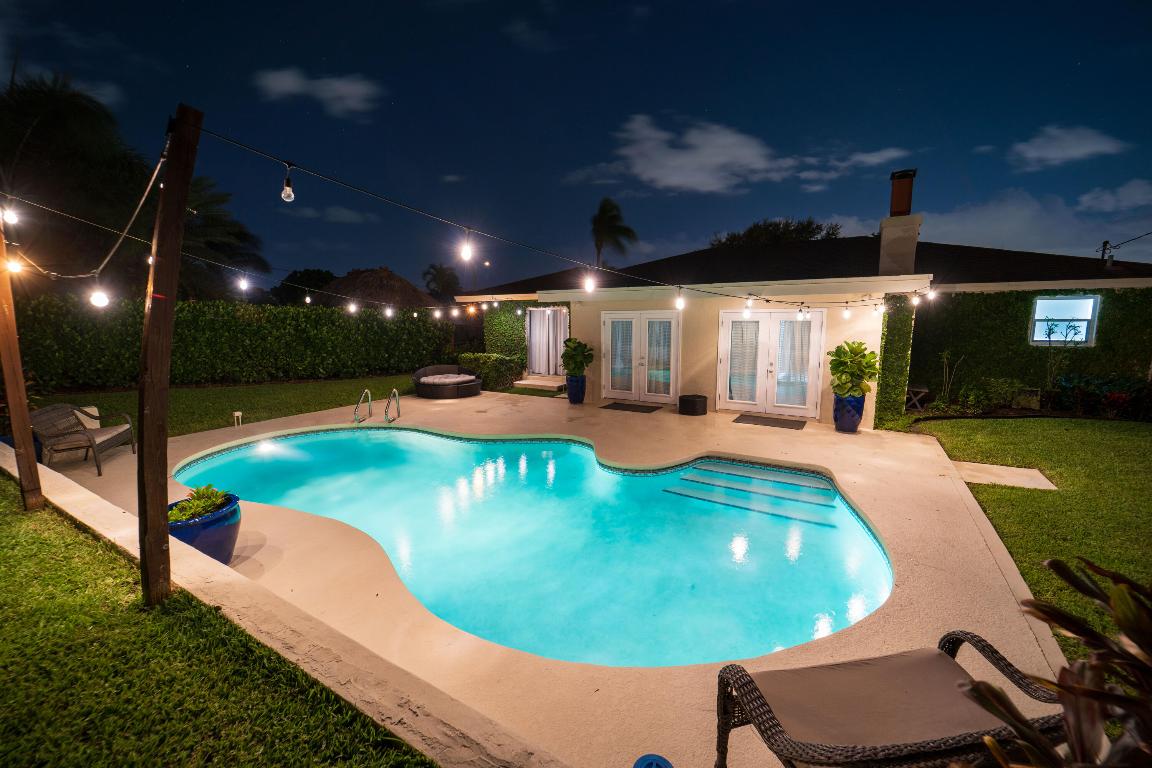 THORBURY HEIGHTS - Residential