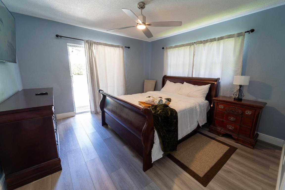 THORBURY HEIGHTS - Residential