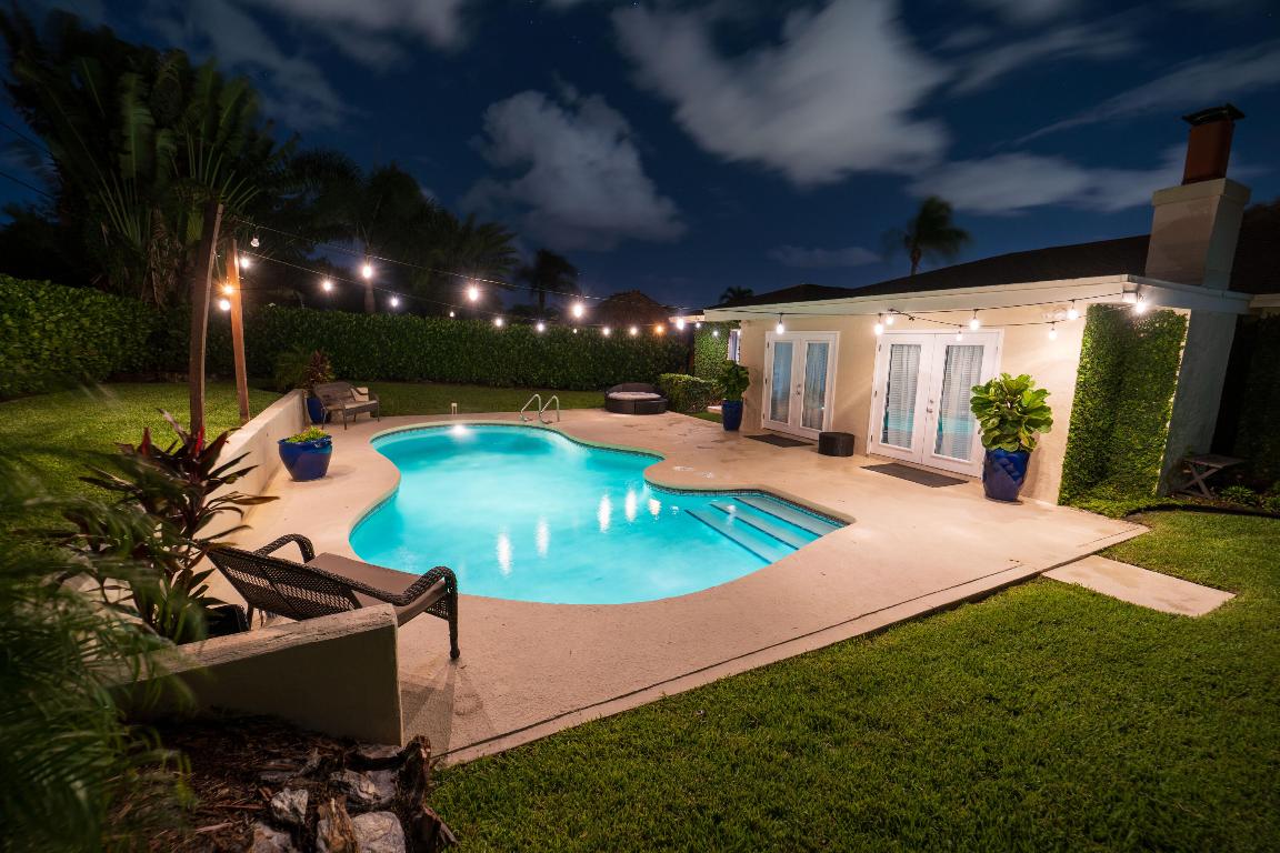 THORBURY HEIGHTS - Residential