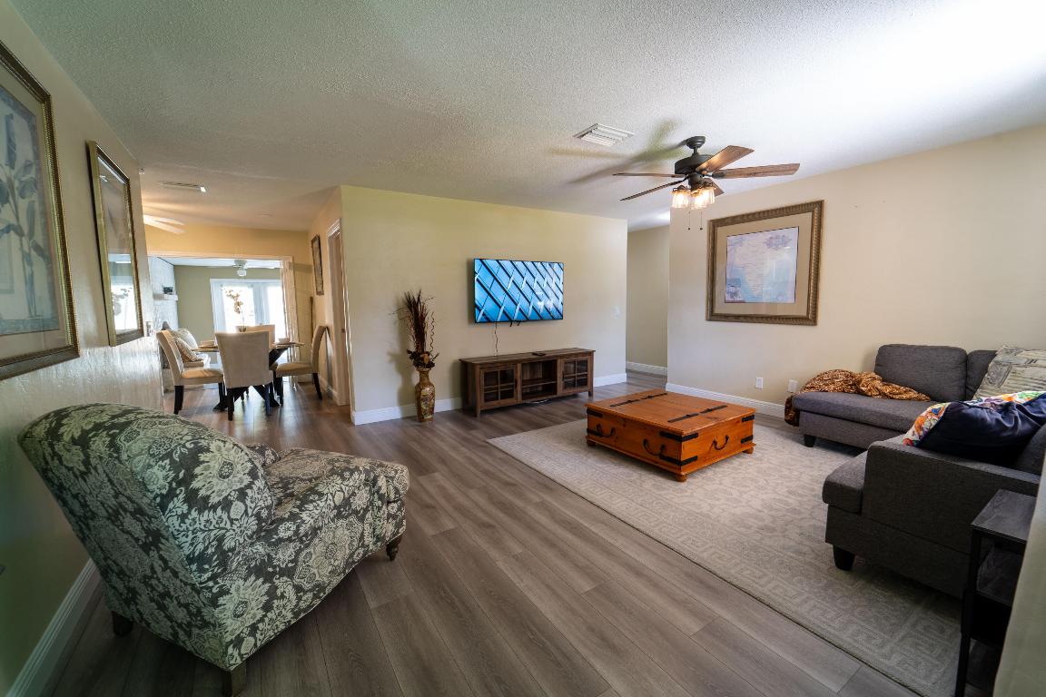 THORBURY HEIGHTS - Residential