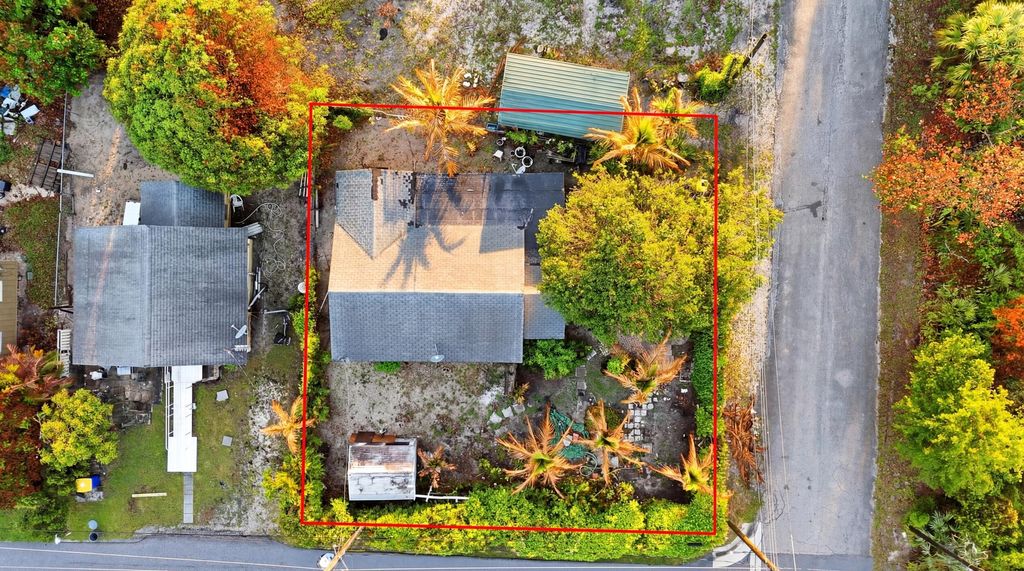 Photo of 8160 SE Washington Avenue, Hobe Sound, FL 33455 (MLS # B26012599)