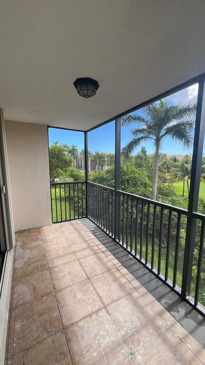 CHANTILLY CONDOMINIUM - Residential
