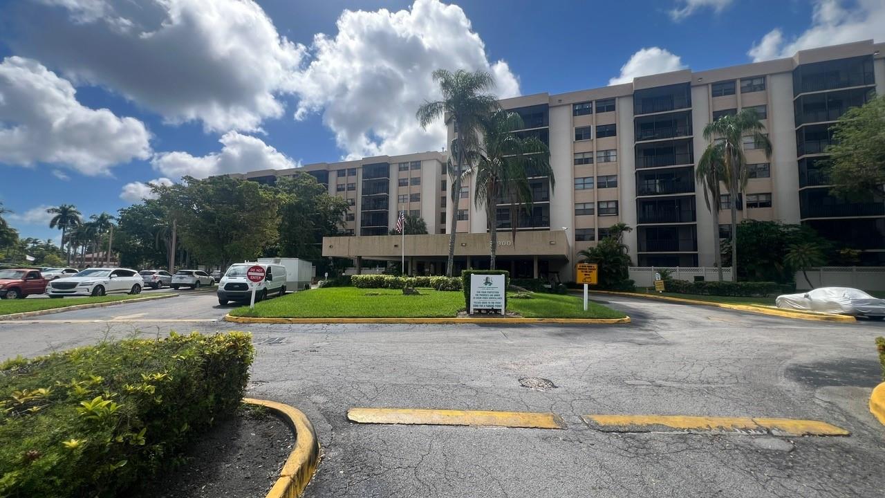 CHANTILLY CONDOMINIUM - Residential