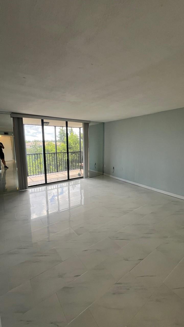 CHANTILLY CONDOMINIUM - Residential