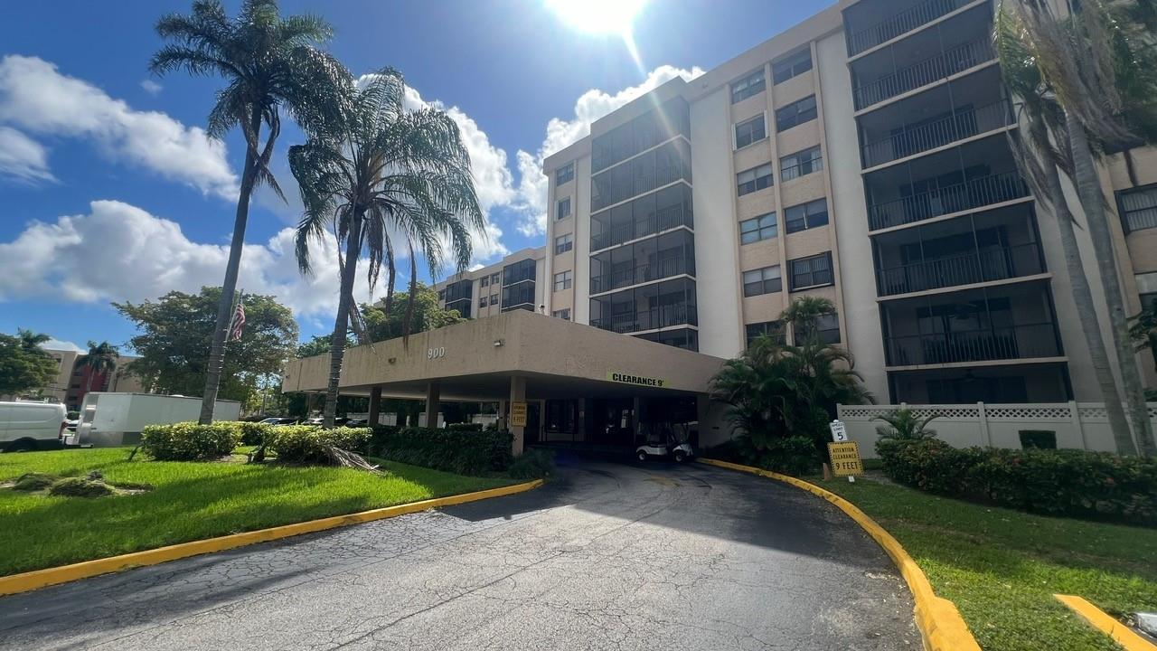 CHANTILLY CONDOMINIUM - Residential