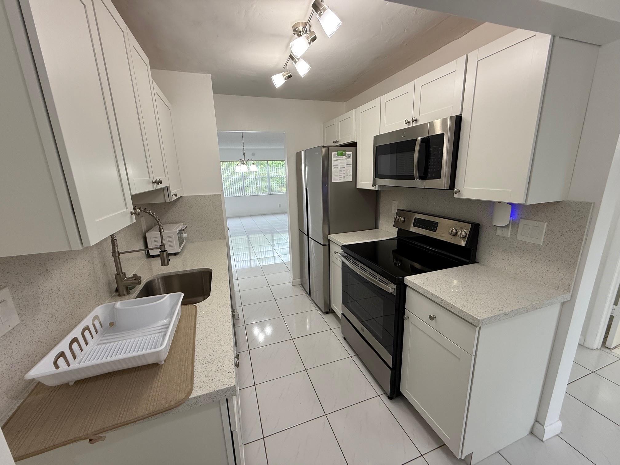 8405 NW 61st St D208