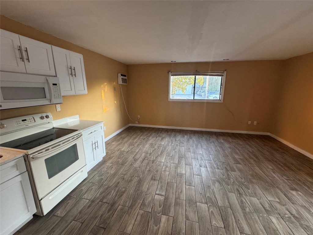 HOSBEINS - Residential Lease