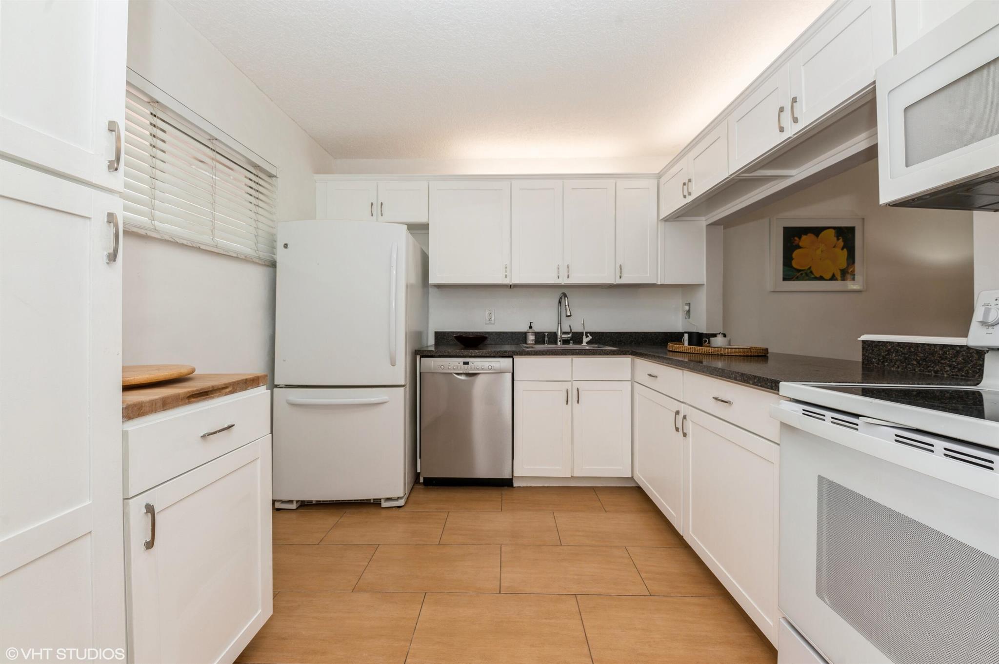 LAKE CLARKE GARDENS CONDO - Residential