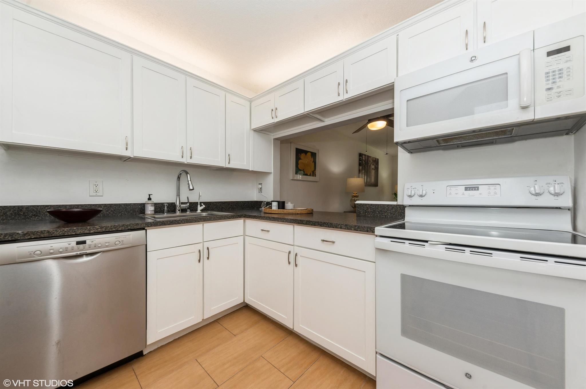 LAKE CLARKE GARDENS CONDO - Residential