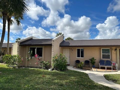 225 Lake Meryl Drive West Palm Beach FL 33411
