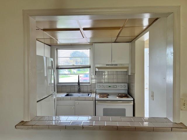 2851 E Golf Blvd 105