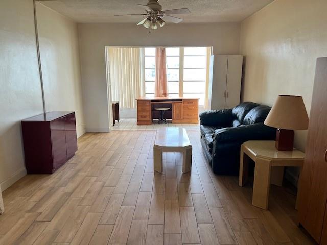 2851 E Golf Blvd 105