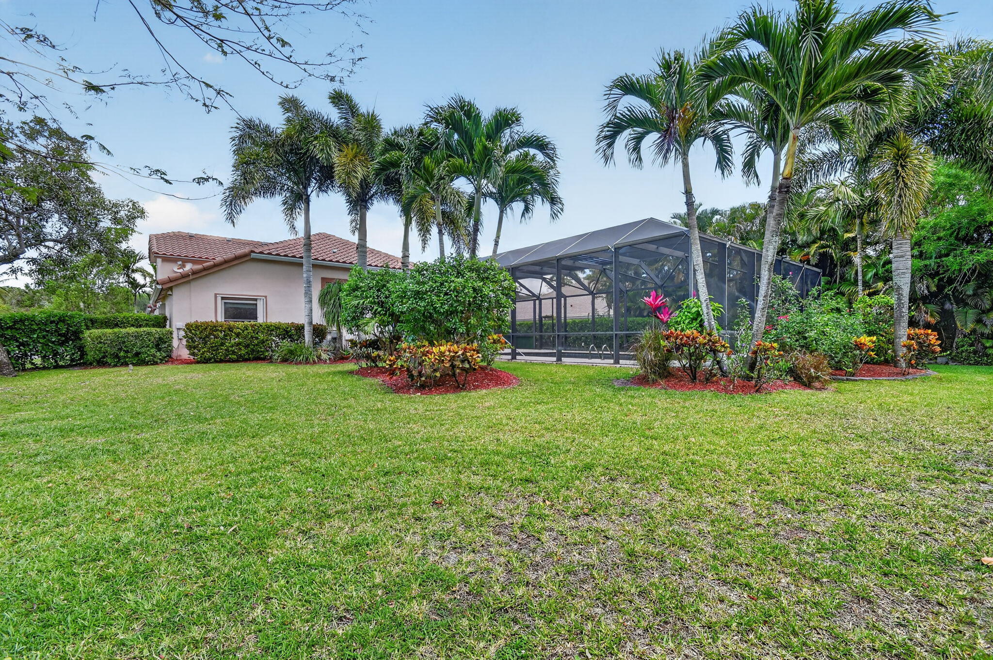 LEGEND LAKE ESTATES - Residential